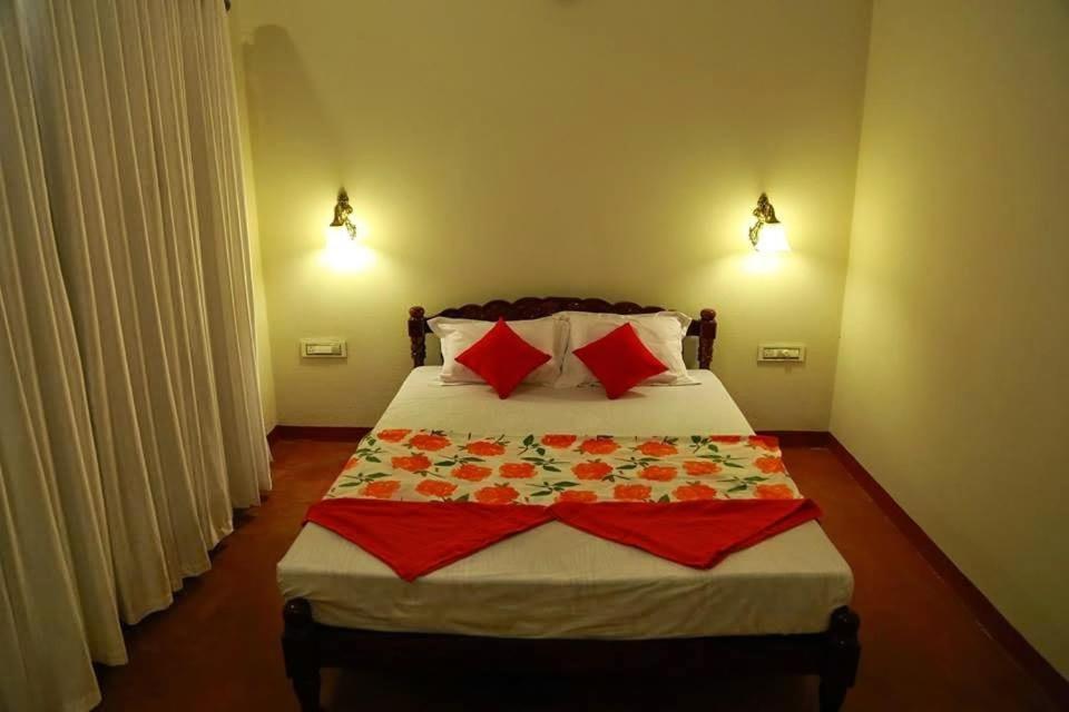Marari Beach Clleetus Homestay 马拉利库兰 外观 照片
